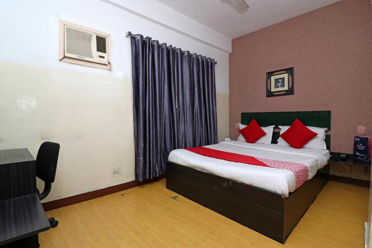 Готель Oyo 4219 Ratnakar Residency Колката Екстер'єр фото