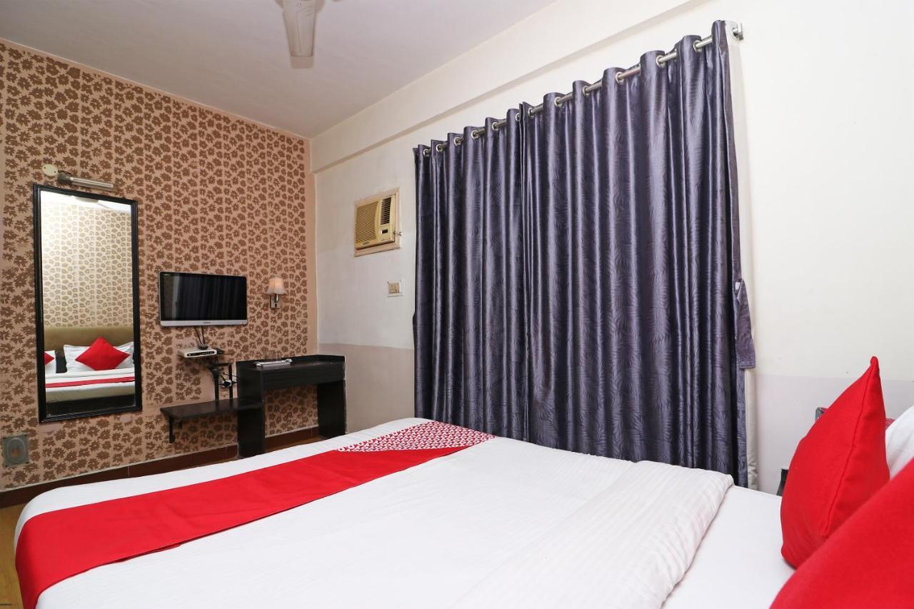 Готель Oyo 4219 Ratnakar Residency Колката Екстер'єр фото